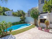 CASA 6 AMB BARRIO RIVER JARDIN PILETA COCHERA