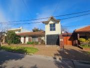 Casa 6 ambientes con 2 viviendas