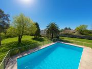 CASA 6 AMBIENTES PILETA PERMUTA EXALT DE LA CRUZ