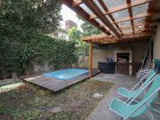 CASA 6 AMBIENTES VENTA EN ADROGUÉ CON PILETA