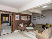 Casa 6 dormitórios, 1 suíte com hidromassagem, salão de...