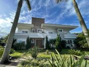 Casa 6 dormitórios com 520m² privativos no Cond. Malibu...