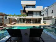 Casa 6 suítes com Heliponto à venda em Riviera de São...