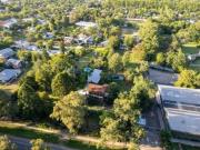 Casa 700 m2 apta para uso comercial, jardín, piscina...