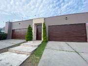 CASA 773m2 Amplios Jardines