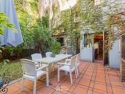 Casa 7 ambientes con jardín y garage en venta en Floresta