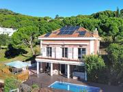 Casa 6 dormitorios 354 m2