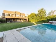 Casa 8 amb Las Liebres Pilar lote central pileta