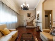 Casa 8 ambientes en Venta Floresta con cochera