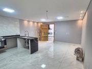 Casa 95m² com 2 Suítes, Closet, Área Gourmet e 2 Vagas