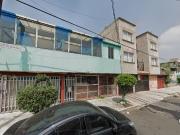 CASA A 100 MTS DEL METRO CONSTITUCIÓN