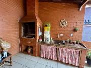 Casa à 100m do mar com piscina e área gourmet em Itanhaém