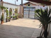 Casa a 150mts do mar no Jd Imperador