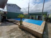 Casa à 174m do mar com piscina em Itanhaém