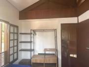 Casa a 200 metros da pitoresca praia de Camburizinho no...