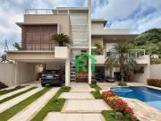 Casa à beira mar com 5 quartos 5 suítes, 6 vagas e lazer...