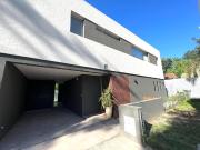 Casa a estrenar 3 dormitorios, galería, patio Morrison...