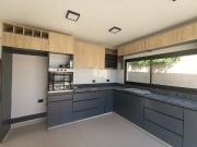 Casa Estrenar en HOUSSING El Refugio 4 dormitorios