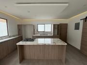 Casa a estrenar, 4 dormitorios Urb Spondylus Manta