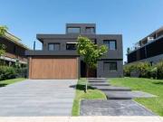 Alquiler Casa 7 Ambientes estrenar con vista al lago