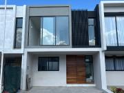 Casa a Estrenar, Coto Izvora, El Origen