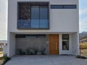 Casa a estrenar en Albazur 3 rec + roof garden