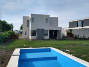 Casa a estrenar en área 2 San Sebast