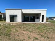 Casa a estrenar en Barrio San Sebastian Area 13