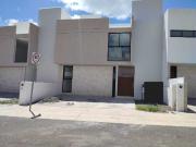 CASA EN VENTA EL REFUGIO, QUERETARO