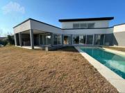 Casa a estrenar en Canton Golf