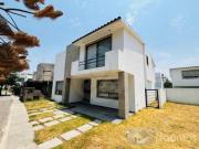 Casa a estrenar en Condado Del Valle, Metepec