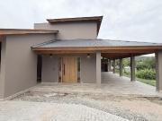 Casa a estrenar en El Potrerillo de Larretaa Country Club