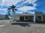 Casa a estrenar en venta en coto Jade muy cerca de...