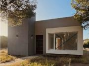 CASA A ESTRENAR EN VENTA Sauce Grande Monte Hermoso