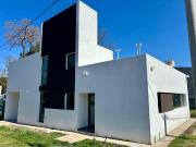 Casa a estrenar en Villa Catalina 3 Dormitorios