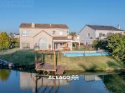 Casa a la laguna con 4 dormitorios en venta y/o alquiler...