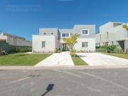 Casa A LA LAGUNA, con 4 suites en venta en VIRAZÓN