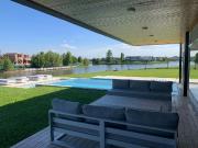 Casa a la laguna El Canton