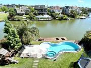Casa a la laguna en Cabos del Lago, 4 suites y...