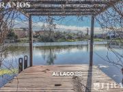 Casa a la laguna en venta en LOS CASTORES