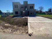 CASA A LA VENTA DE 5 AMBIENTES EN ALTOS DE SAN JOSE