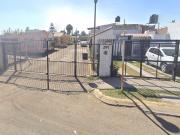 CASA A LA VENTA EN EL FRACCIONAMIENTO LA ARBOLADA,...