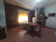 CASA A LA VENTA EN ESQUINA ZONA JERARQUICOS