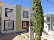 CASA A LA VENTA EN FRACCIONAMIENTO EL PUERTECITO,...