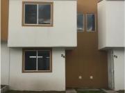 CASA A LA VENTA EN FRACCIONAMIENTO MONTE VESUBIO, QUERETARO