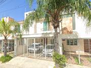 CASA A LA VENTA EN HUENTINTAN, GUADALAJARA, JALISCO,...