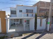 CASA A LA VENTA EN JARDINES DE SANTA CLARA, ECATEPEC,...