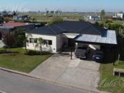 Casa a la venta en La Horqueta de Echeverría Canning