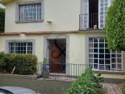 Casa a la venta en Las ?guilas parte baja