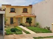 CASA A LA VENTA EN LAS PALMAS, CULIACAN, SINALOA